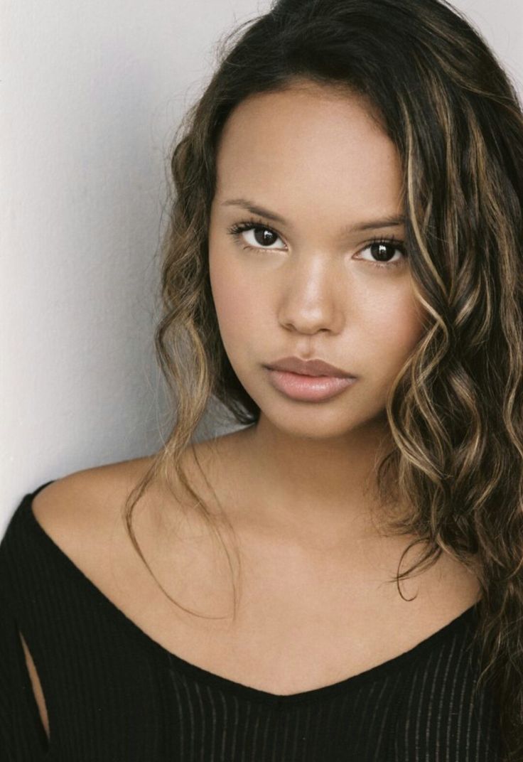 Alisha Boe - Actor - CineMagia.ro