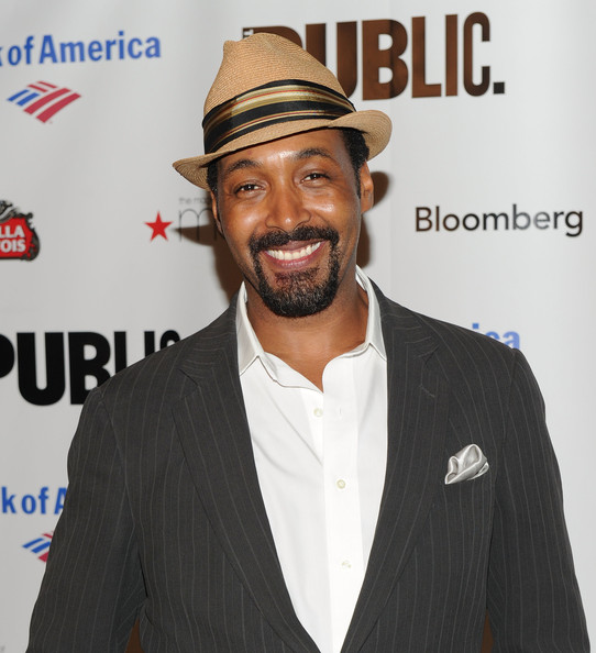 Poze Jesse L. Martin - Actor - Poza 9 din 27 - CineMagia.ro