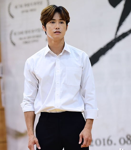 Poze rezolutie mare Jong-Hyuk Oh - Actor - Poza 17 din 41 - CineMagia.ro