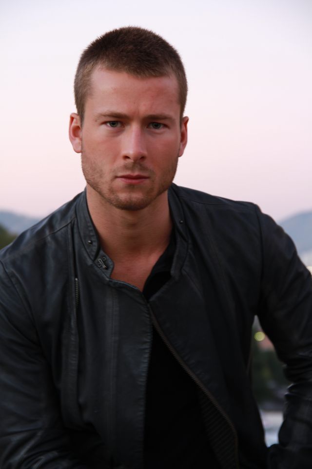 Glen Powell scream queens