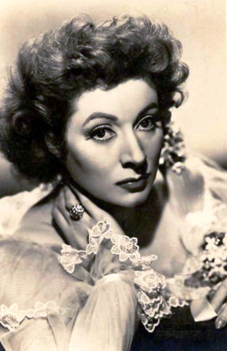 Poze Greer Garson
