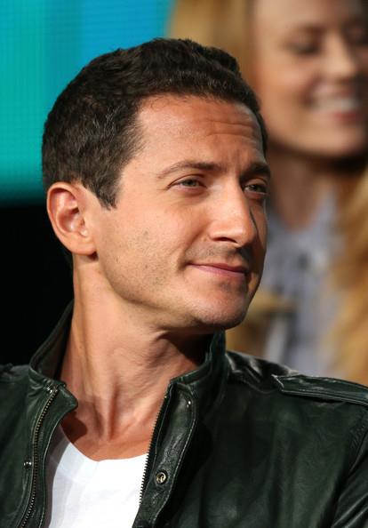 Sasha Roiz partner