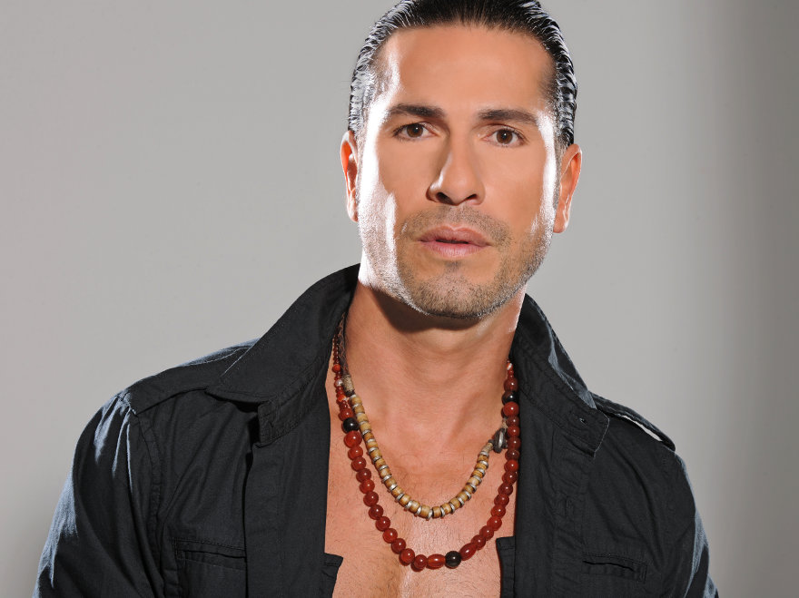 Gregorio Pernia Poze Gregorio Pernía - Actor - Poza 7 din 16 - CineMagia.ro