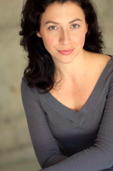 Poze Angela DiMarco Actor Poza 4 din 4 CineMagia.ro