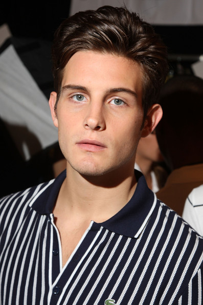 Next photo of Nico Tortorella