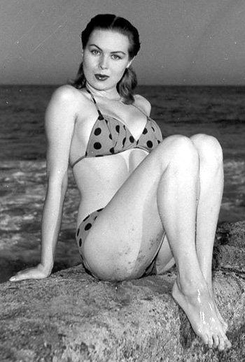 Poze Joi Lansing