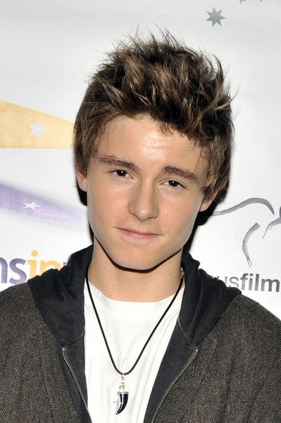 Poze Callan McAuliffe - Actor - Poza 22 din 40 - CineMagia.ro