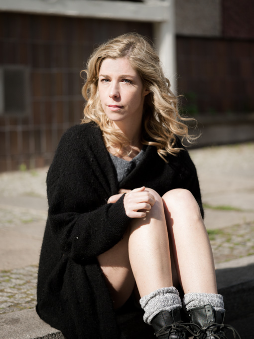 Poze Brigitte Zeh - Actor - Poza 17 Din 18 - CineMagia.ro