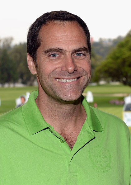 Next photo of Andy Buckley