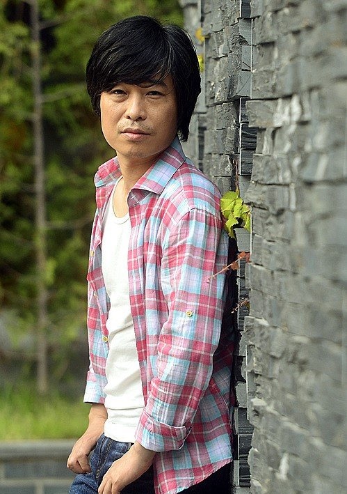 Poze Hae-Kyun Jung - Actor - Poza 13 din 16 - CineMagia.ro