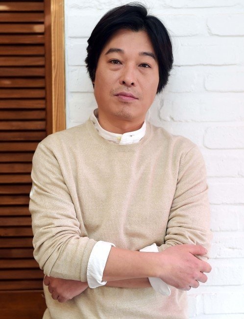 Poze Hae-Kyun Jung - Actor - Poza 9 din 16 - CineMagia.ro