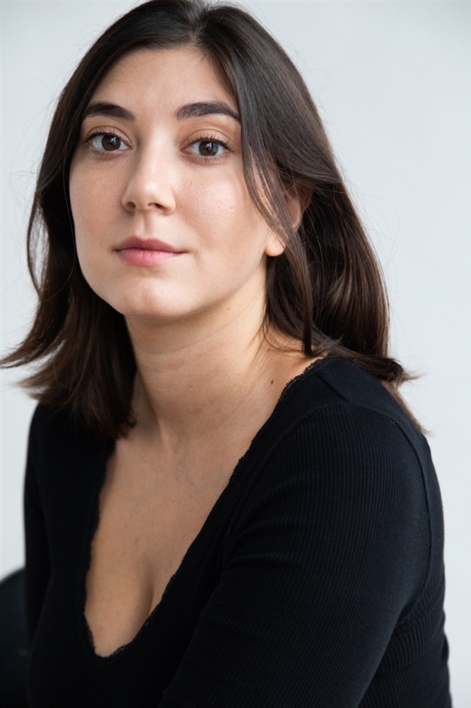 Poze Daniela Hirsh