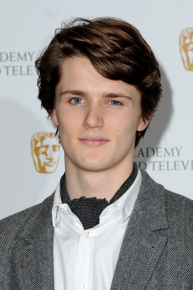 Eugene Simon boyfriend