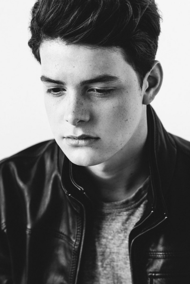 Next photo of Israel Broussard