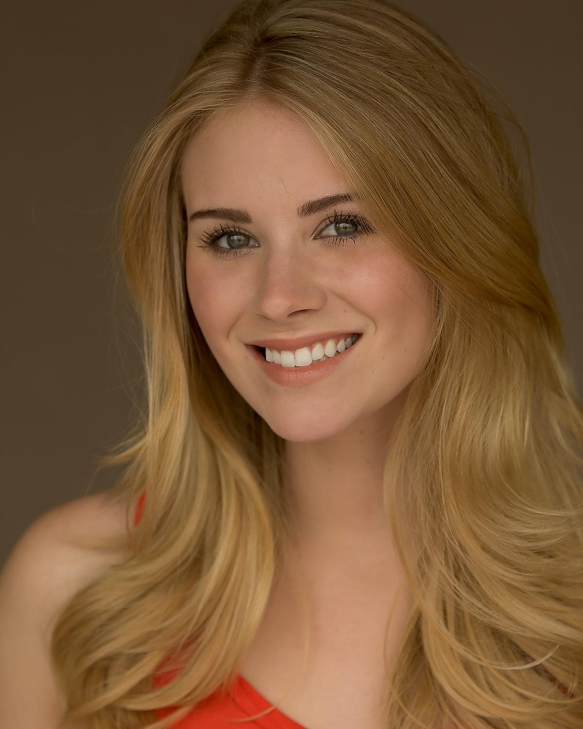 Sarah Hester - Actor - CineMagia.ro Sarah Hester - Actor - CineMagia.ro
