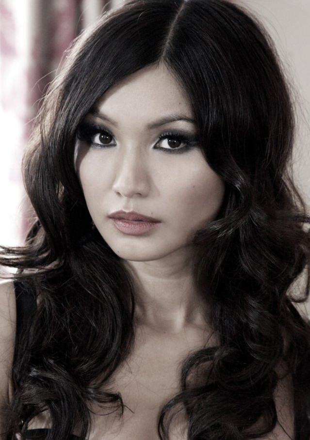 Gemma Chan chinese