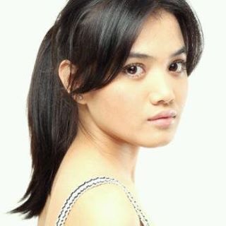 Poze Herfiza Novianti - Actor - Poza 5 din 6 - CineMagia.ro