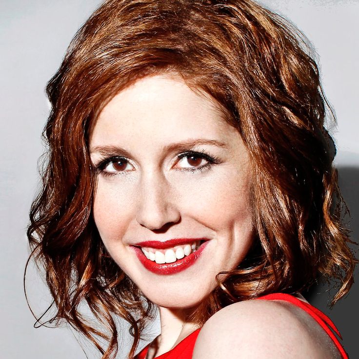 Vanessa Bayer age