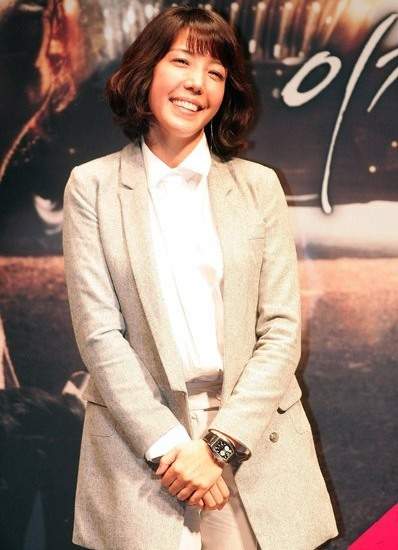 Poze Soo-kyeong Jeon - Actor - Poza 12 din 20 - CineMagia.ro