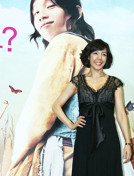 Poze Soo-kyeong Jeon - Actor - Poza 16 din 20 - CineMagia.ro