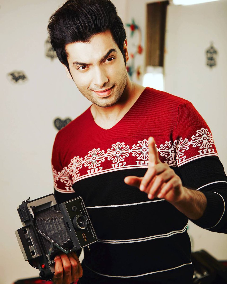 Poze Sharad Malhotra - Actor - Poza 4 din 40 - CineMagia.ro