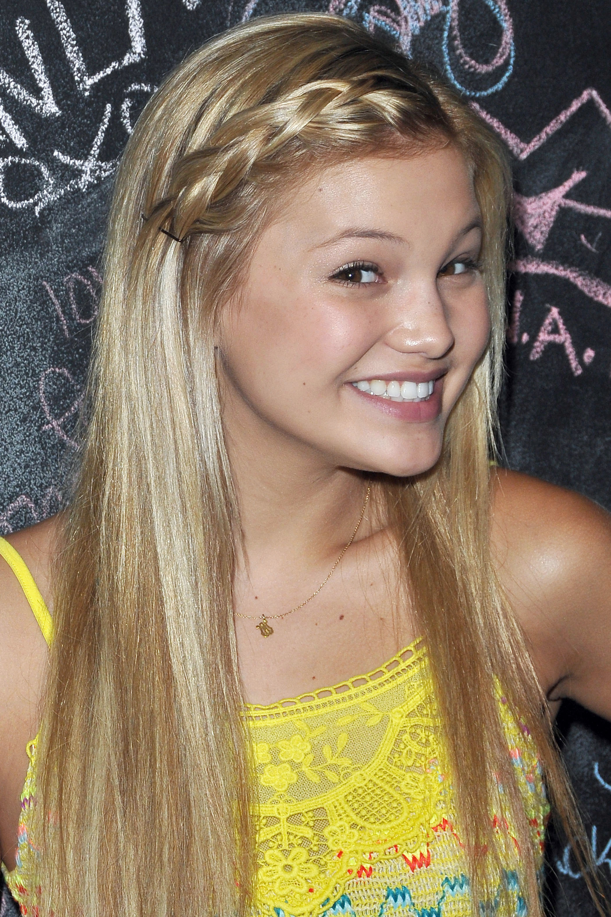 Poze Olivia Holt - Actor - Poza 19 din 30 - CineMagia.ro2100 x 3150