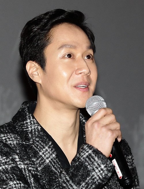 Poze Jeong Woo - Actor - Poza 14 din 27 - CineMagia.ro