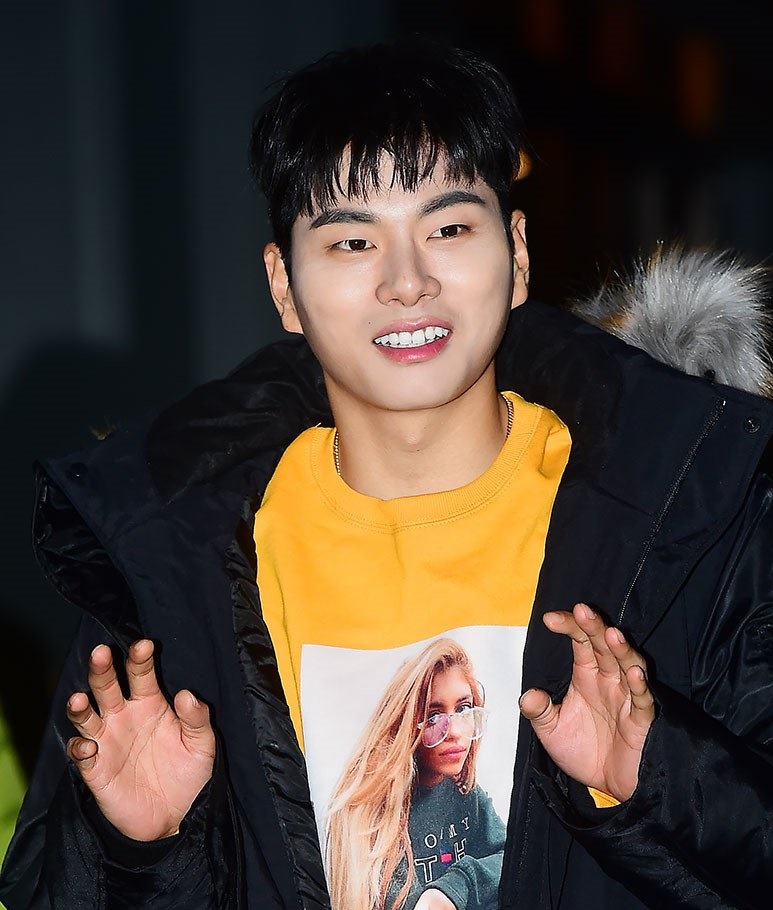 poze yi kyeong lee actor poza 29 din 33 cinemagia ro poze yi kyeong lee actor poza 29 din 33 cinemagia ro