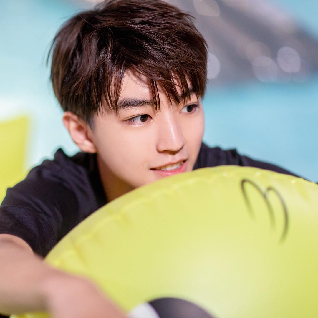 Poze Junkai Wang