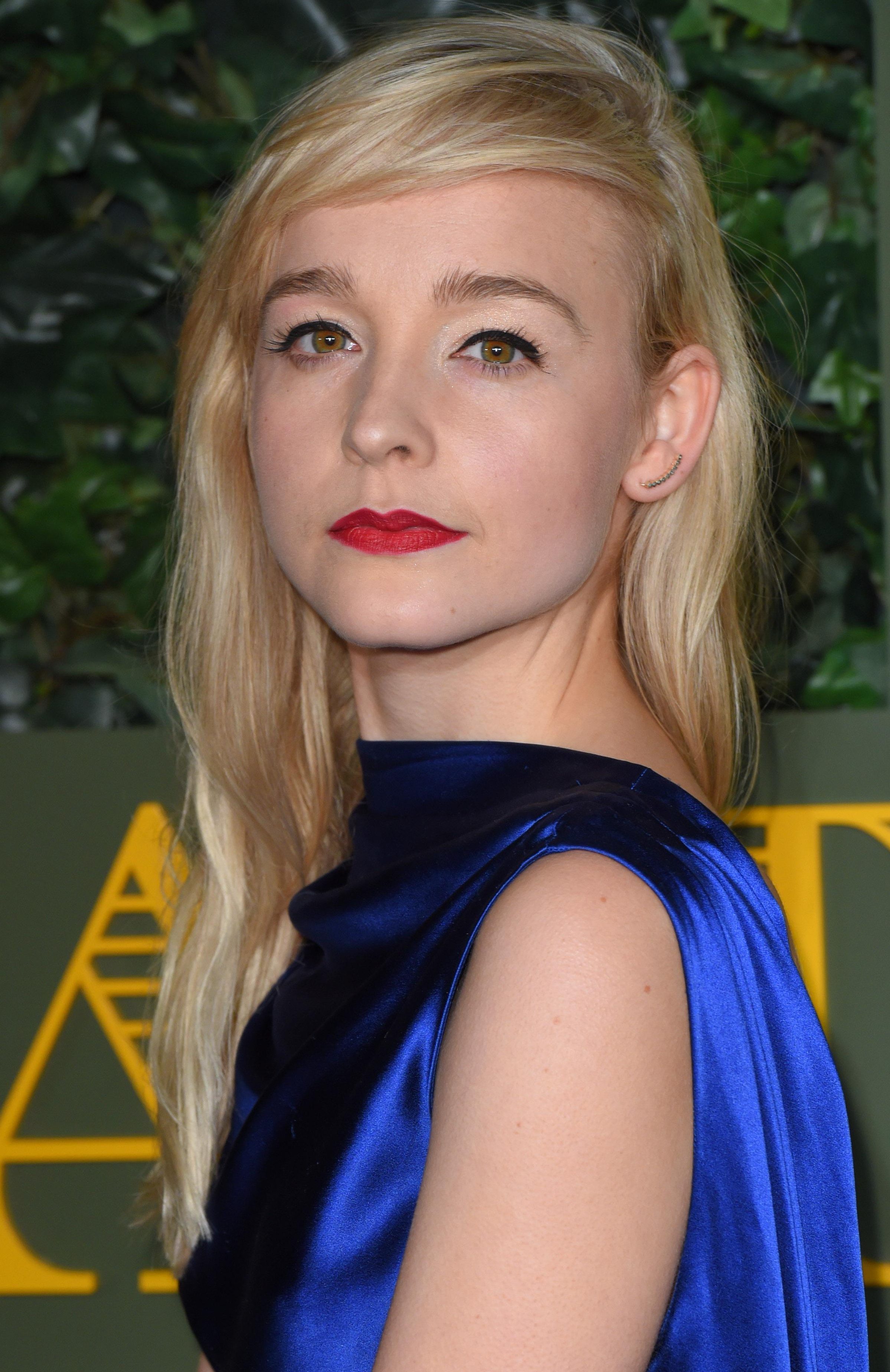 Poze Olivia Vinall Actor Poza 8 din 13 CineMagia.ro