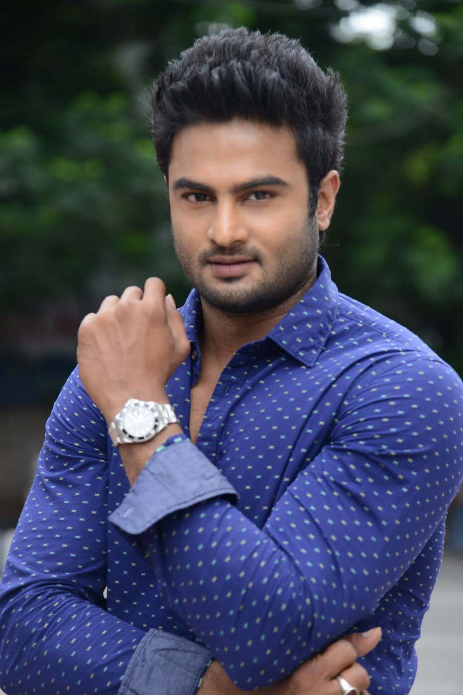 sudheer-babu-height-age-caste-wife-family-biography-more