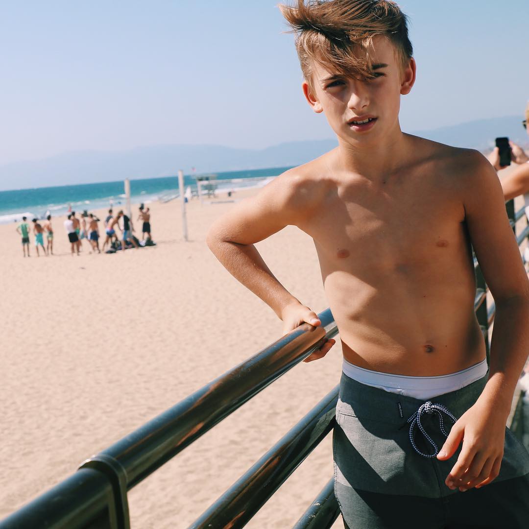 Poze Johnny Orlando Actor Poza 41 Din 44 Cinemagia Ro