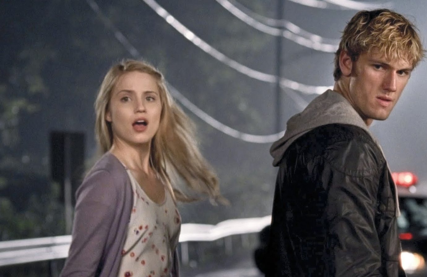 Alex Pettyfer şi Dianna Agron - noul cuplu hot de la Hollywood