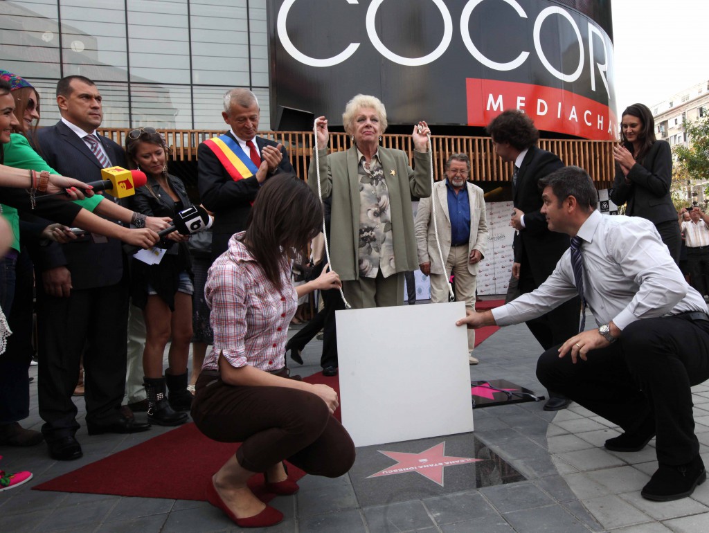 <p>Ileana Stana Ionescu﻿ a primit o stea în Piaţa Timpului din Bucureşti pe 29 septembrie 2011</p>