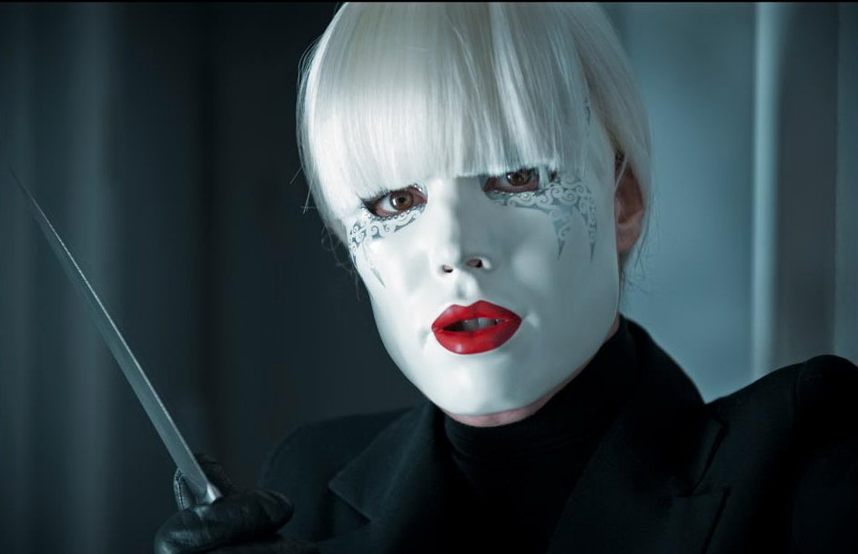 Poster şi imagini noi din Passion, filmul lui Brian de Palma