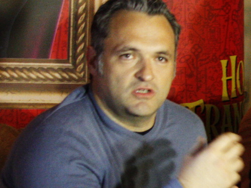 Noul Dracula: tată iubitor, sensibil şi amuzant