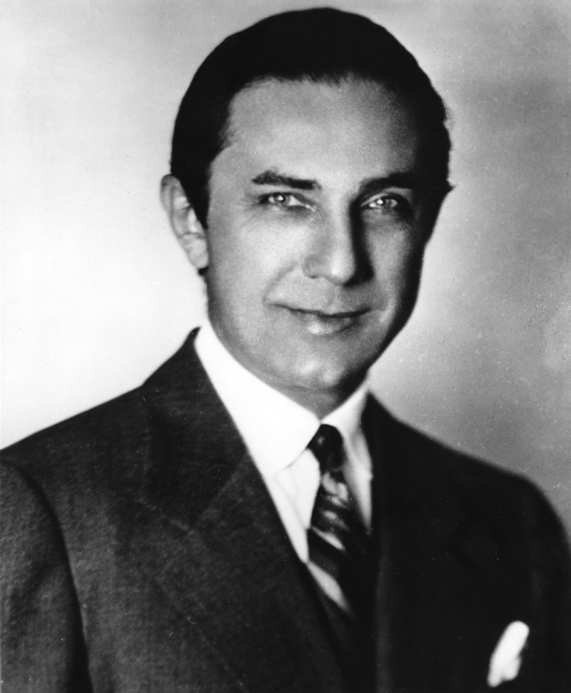 <p>Bela Lugosi</p>