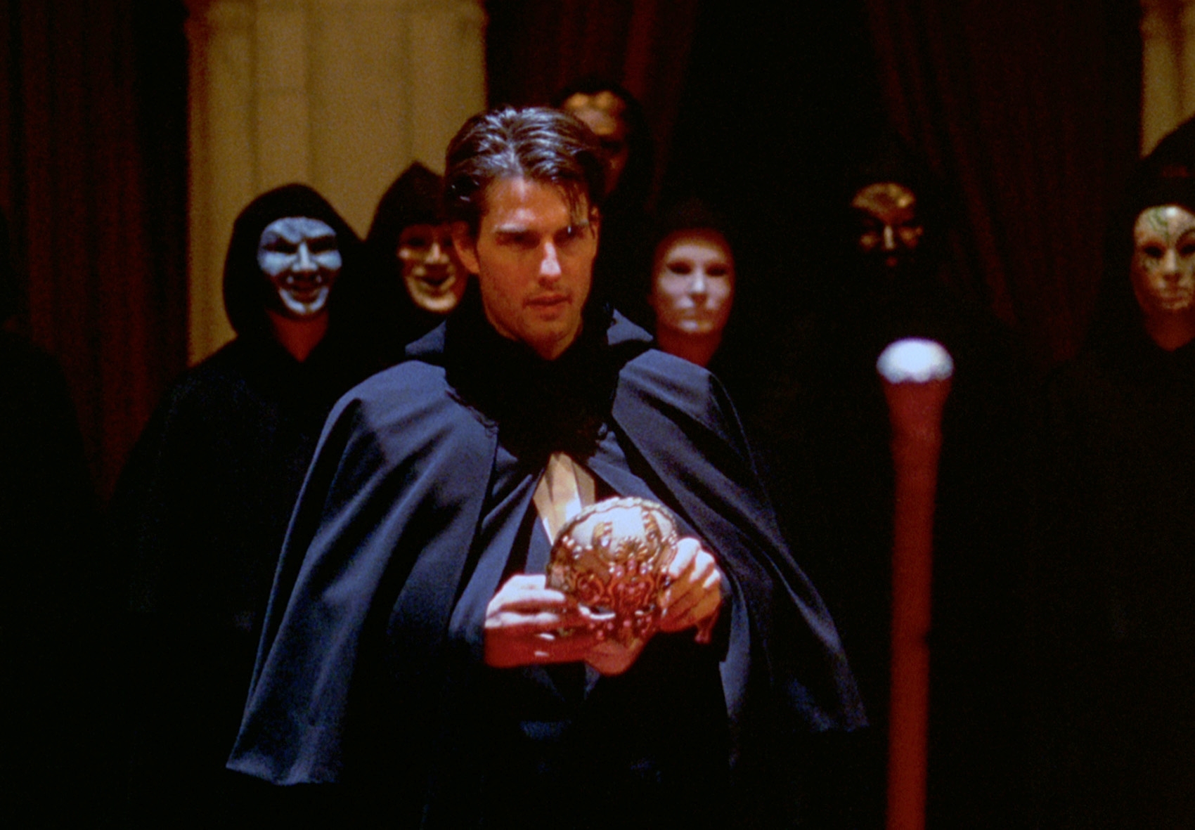 imagini-eyes-wide-shut-1999-imagini-cu-ochii-larg-nchi-i-imagine