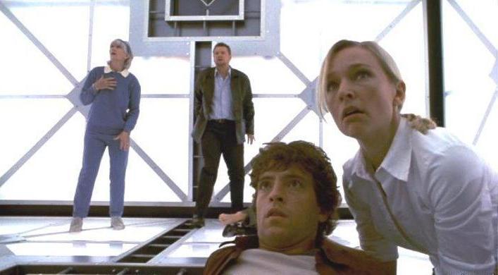 Hypercube: Cube 2