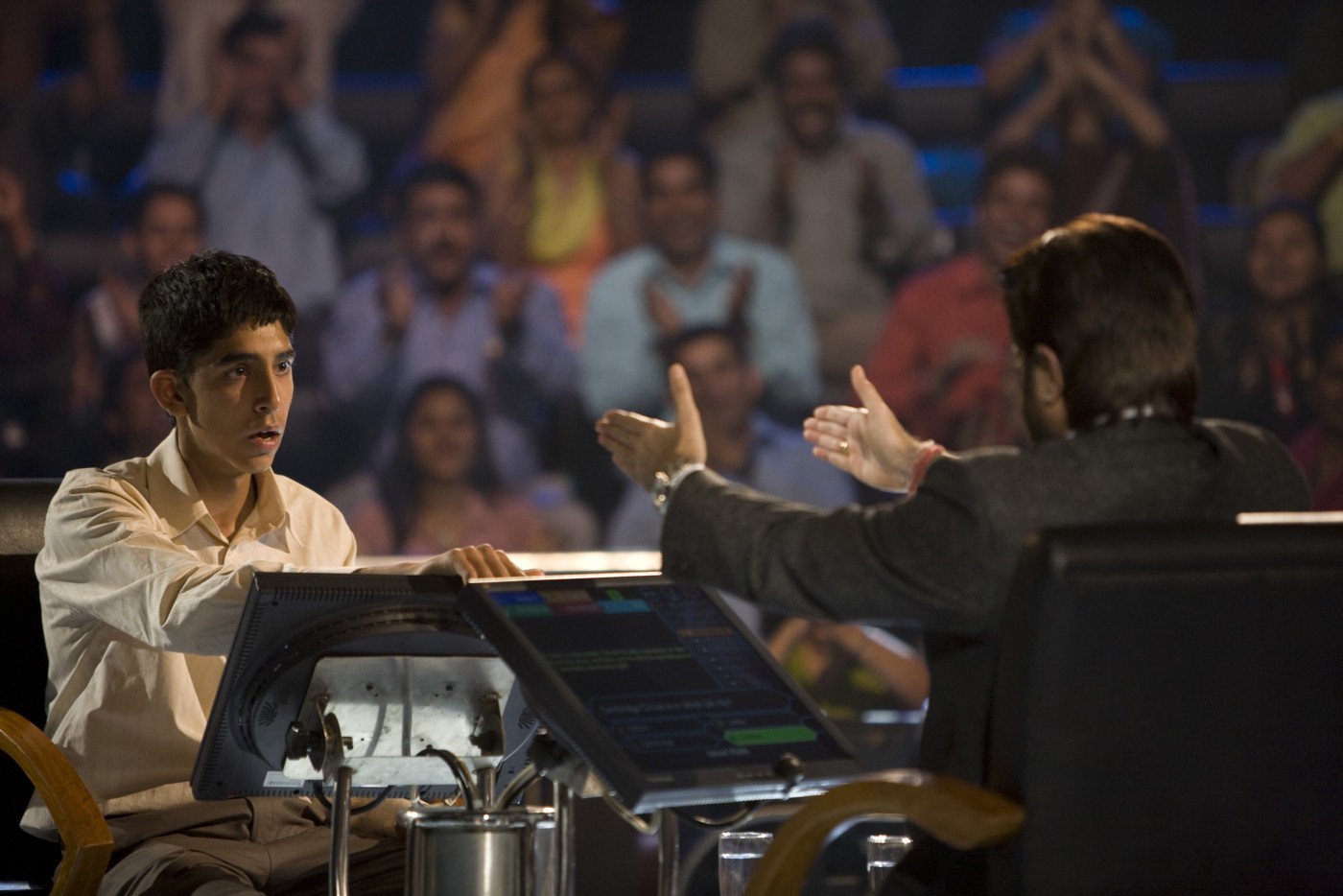 Poze Dev Patel, Anil Kapoor în  Slumdog Millionaire