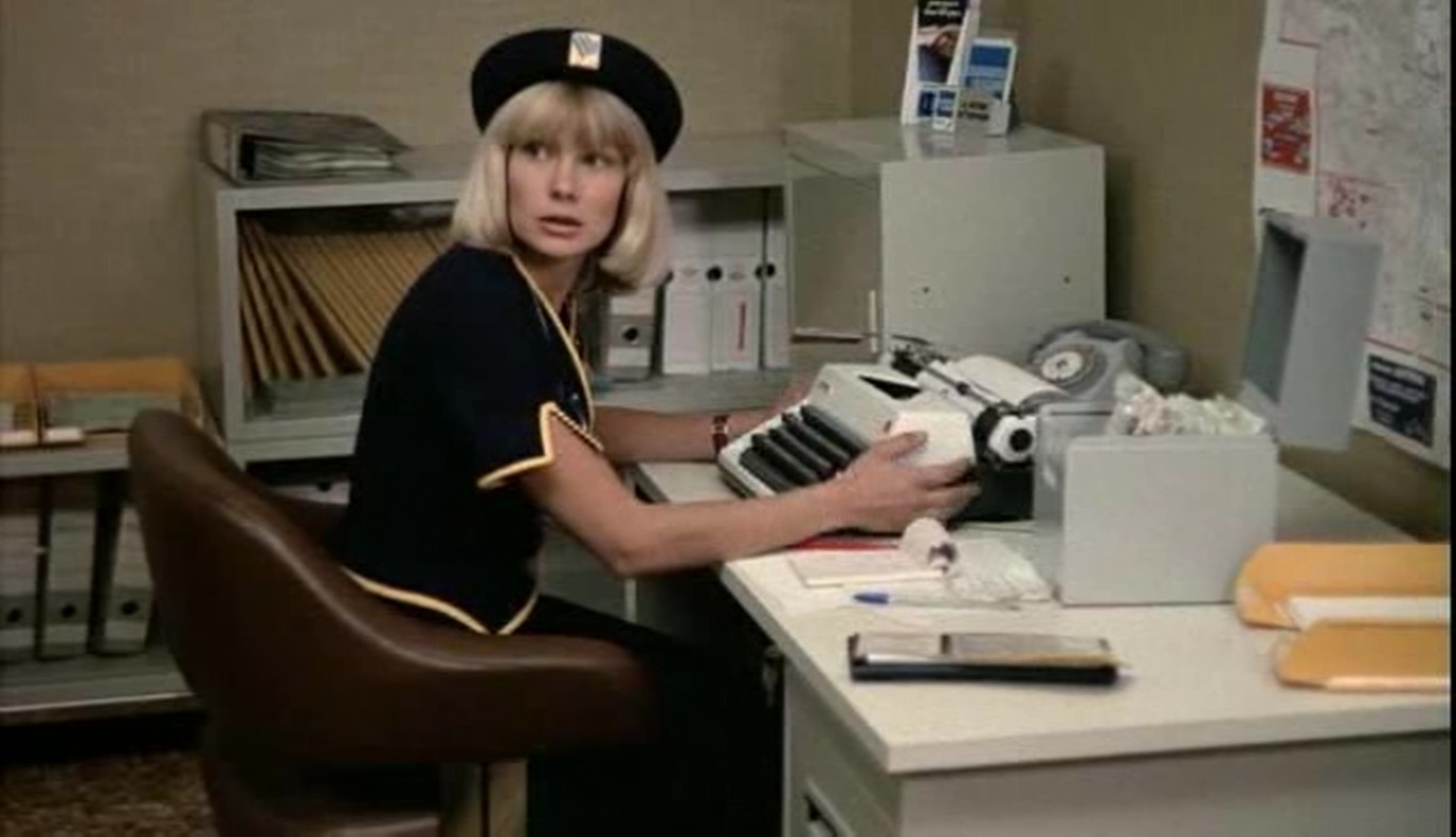The Man Who Loved Women 1977 - IMDb