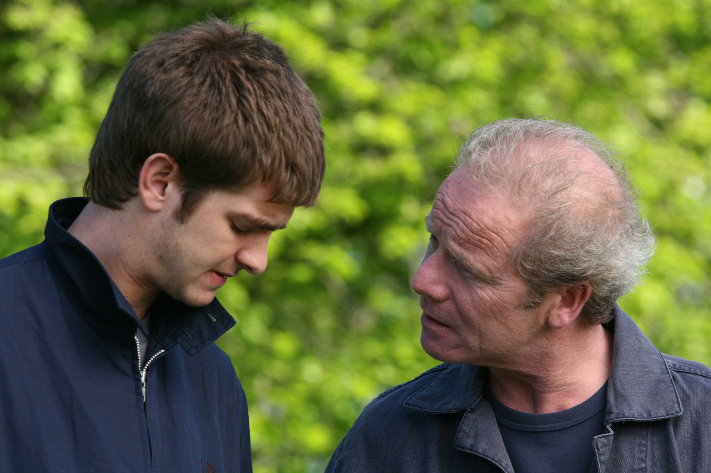 Poze Andrew Garfield, Peter Mullan în  Boy A