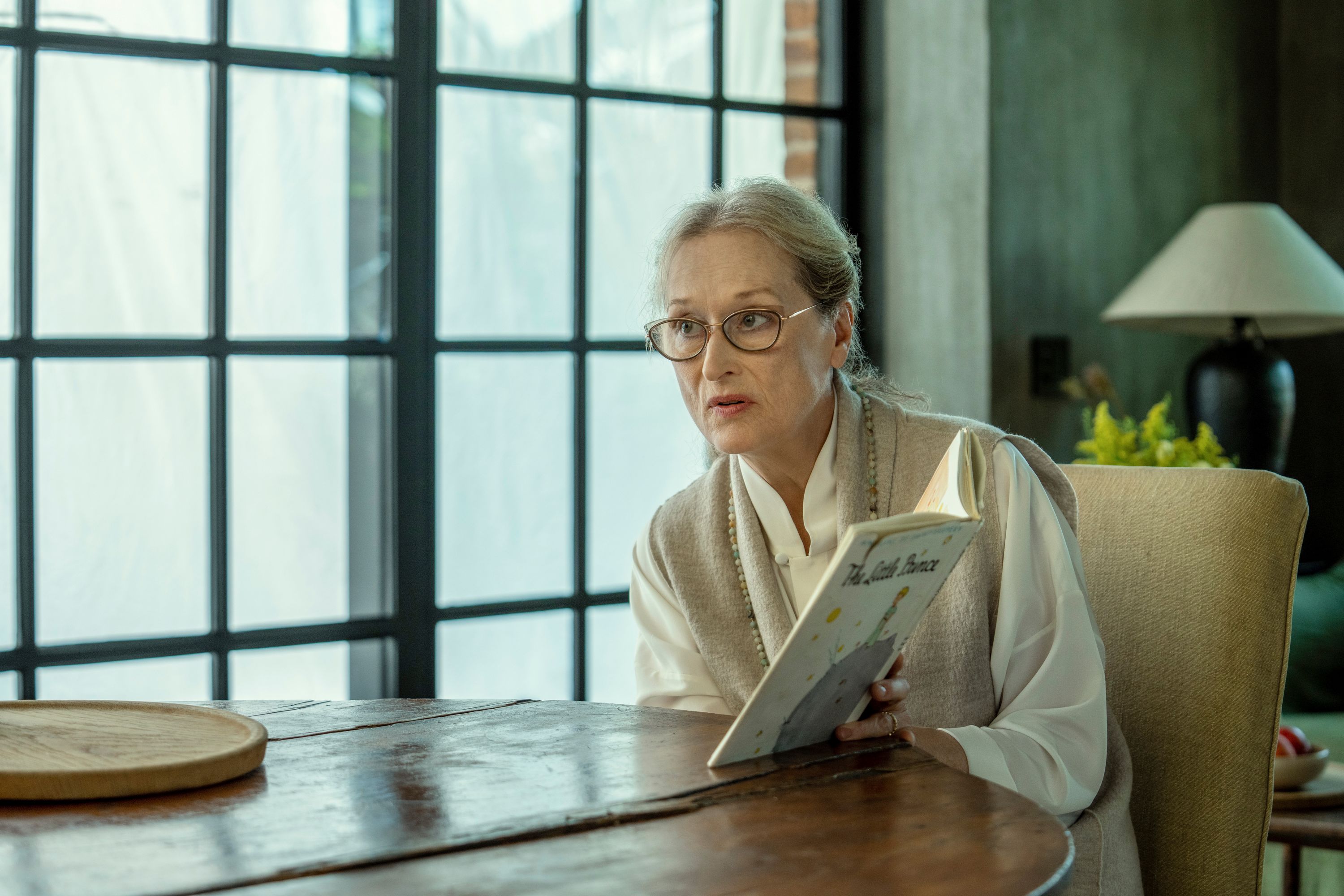 Poze Meryl Streep în  Extrapolations