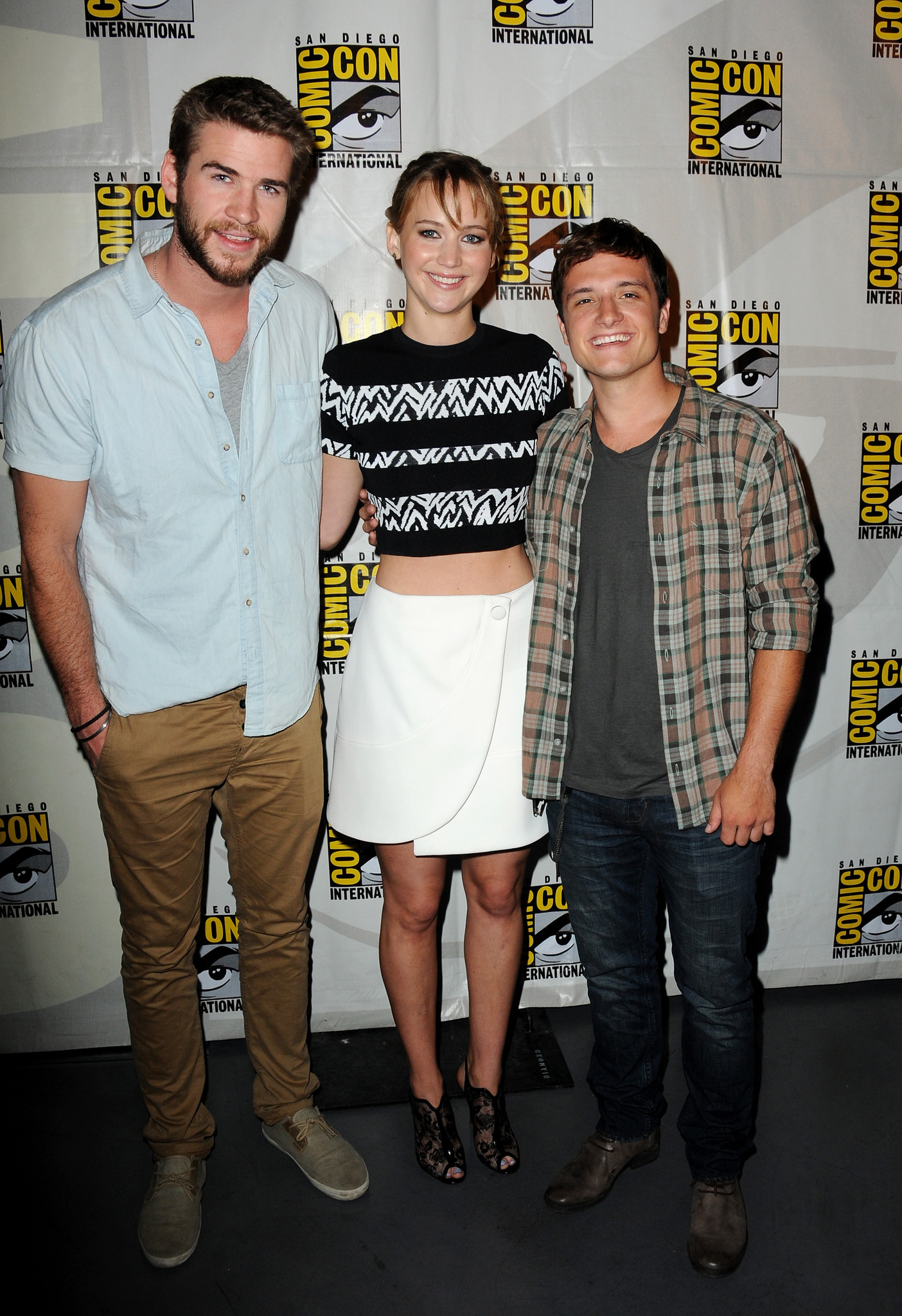 Poze Liam Hemsworth, Jennifer Lawrence, Josh Hutcherson în  The Hunger Games: Catching Fire