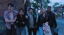 Trailer film Adults