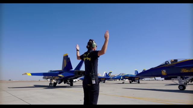 Trailer - The Blue Angels