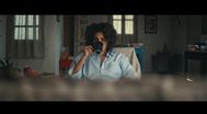 Trailer Un divan à Tunis