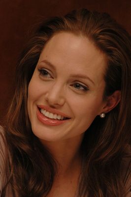 Angelina Jolie - poza 473
