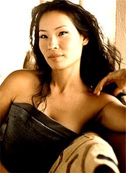 Lucy Liu - poza 76