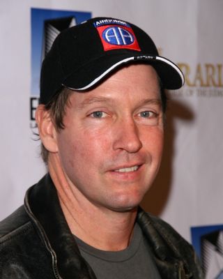 Poze D.B. Sweeney - Actor - Poza 19 Din 27 - CineMagia.ro